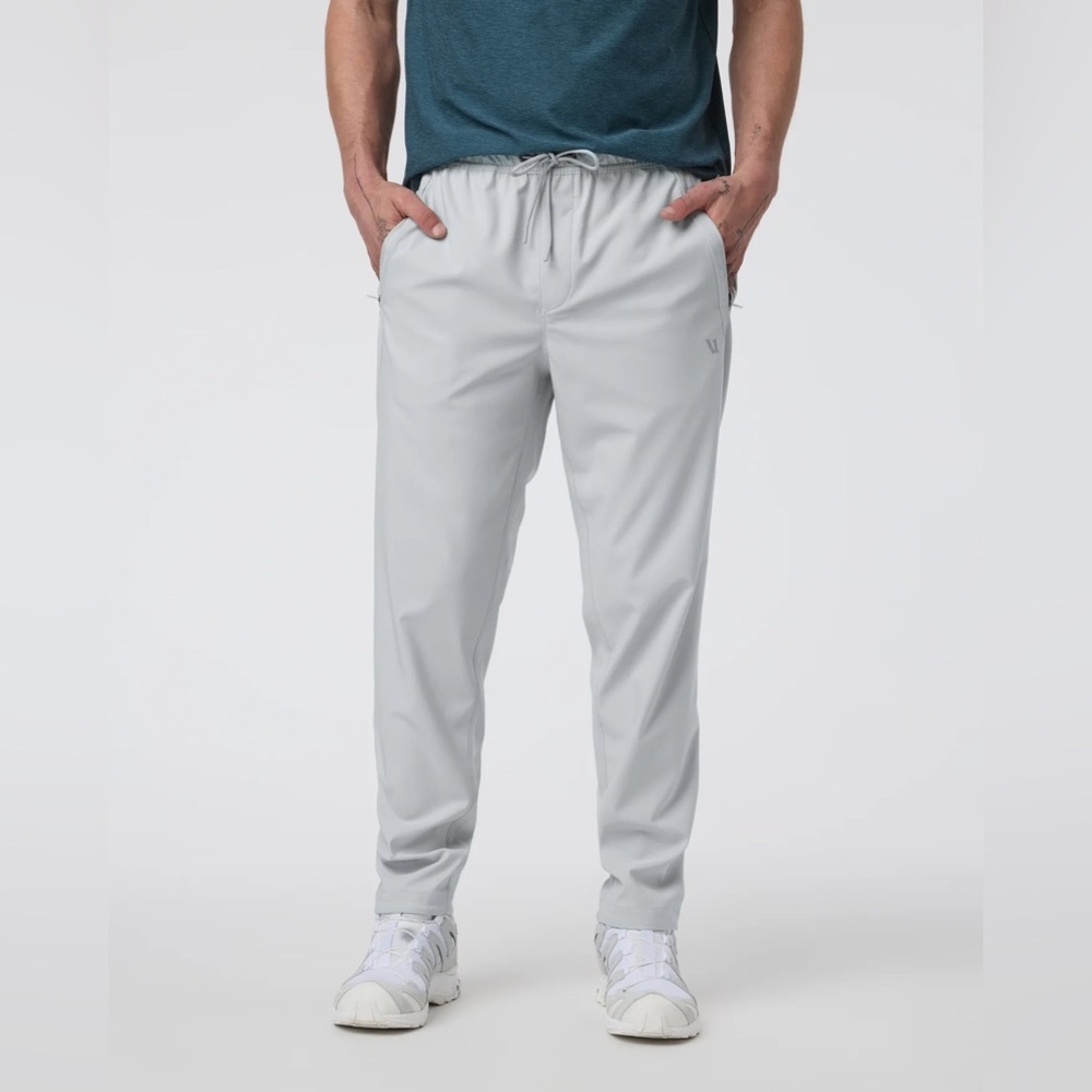 VUORI Train Tech Pant Size Small NWOT